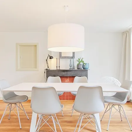 Spacious Three Bedroom With Rooftop In Center Amsterdam